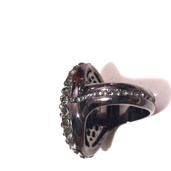 AKKAD GUNMETAL FINISH PAVE CRYSTAL COCKTAIL RING - SIZE 9 - Picture 4 of 7